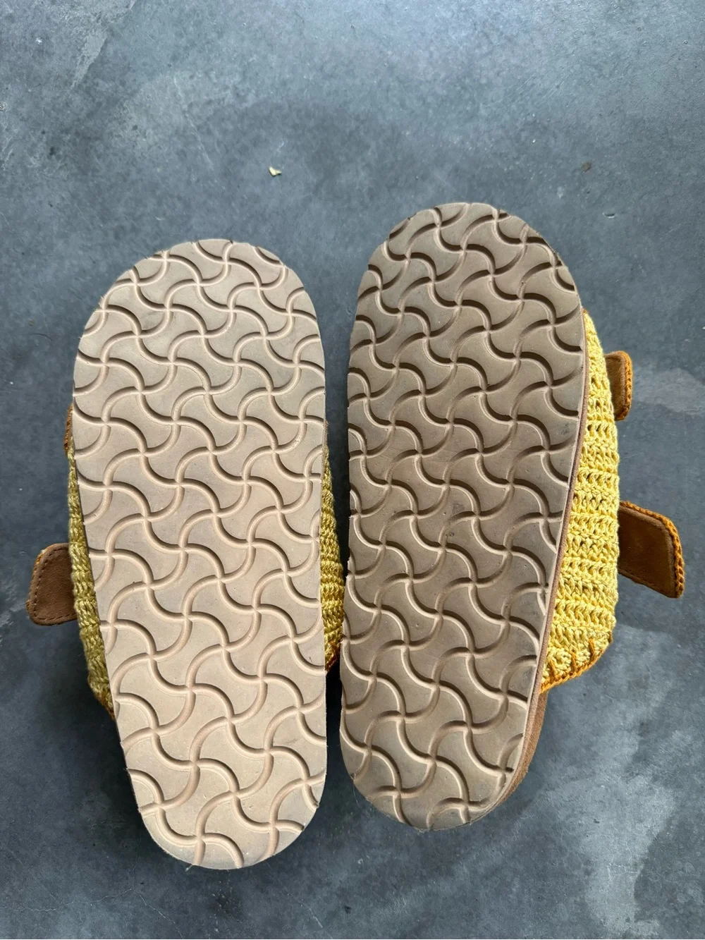 Laidback London Coco Crochet Footbed Sandals - Yellow - Picture 4 of 4